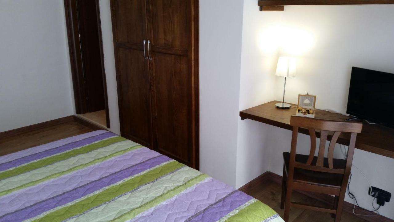 シッラ Il Borgo Bed & Breakfast エクステリア 写真